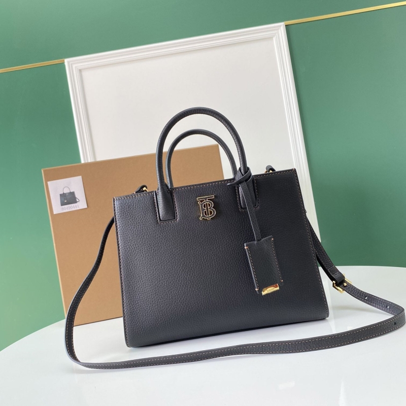 B**rry shopping bags